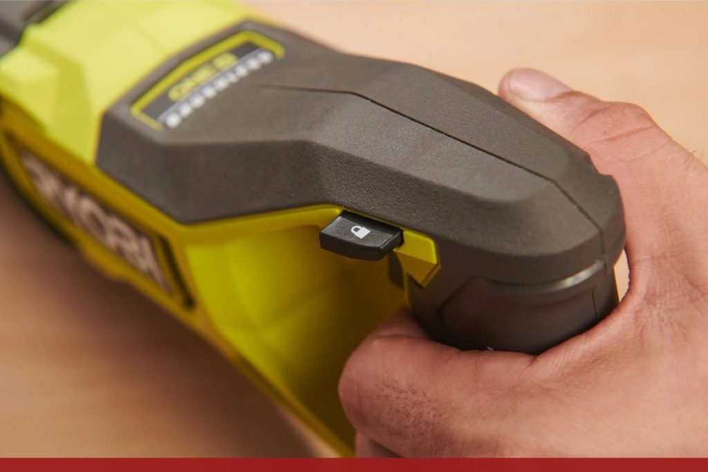 RYOBI RJS18BL-0 allumé