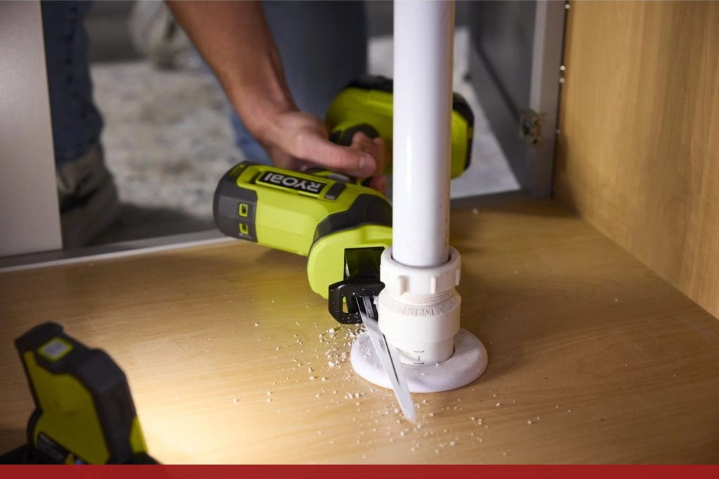 RYOBI R18RSC-0 decoupe plastique