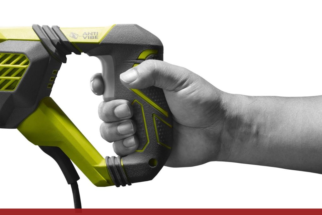 Scie Sabre RYOBI RRS1200-K poignet